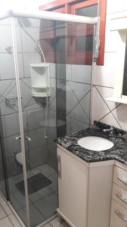 Acoriana Inn 2*